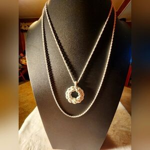 STUNNING VTG Trifari White Laurel Wreath Double Chain Necklace – 19", 23" – NWT